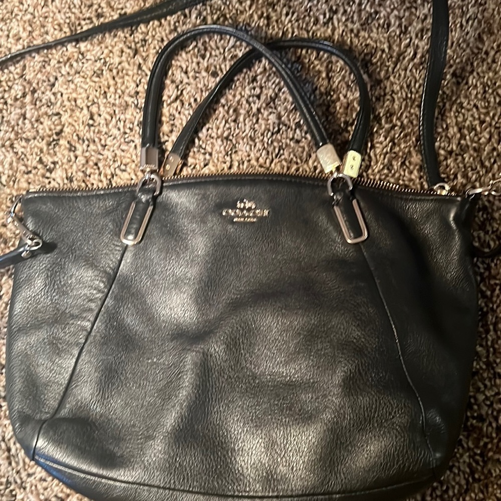 NICE BLACK COACH PURSE 👜